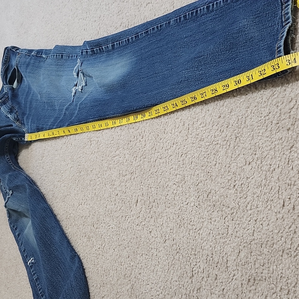 Levis Distressed 514 - Picture 9 of 12